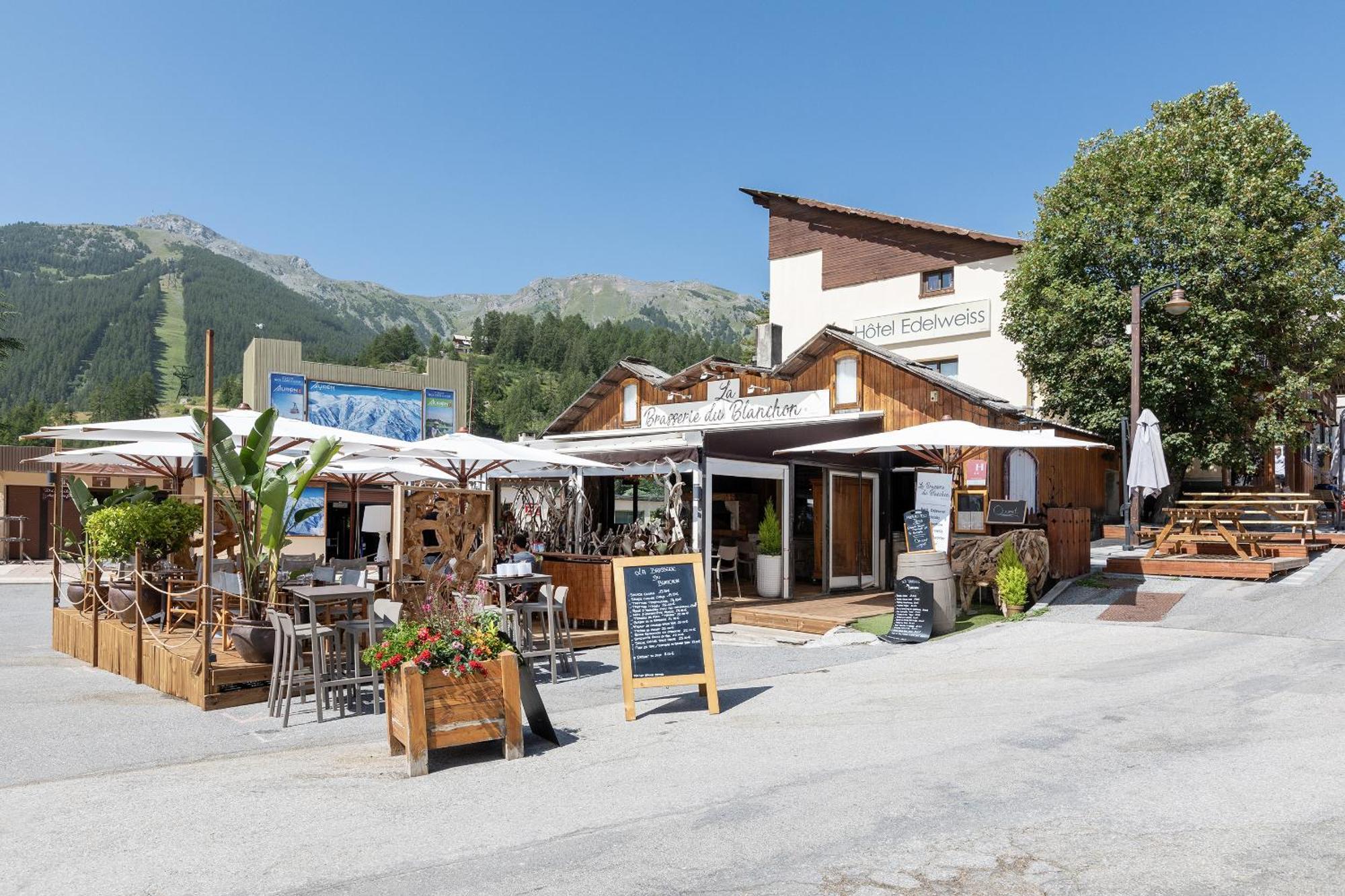 Hotel Edelweiss Auron Bagian luar foto